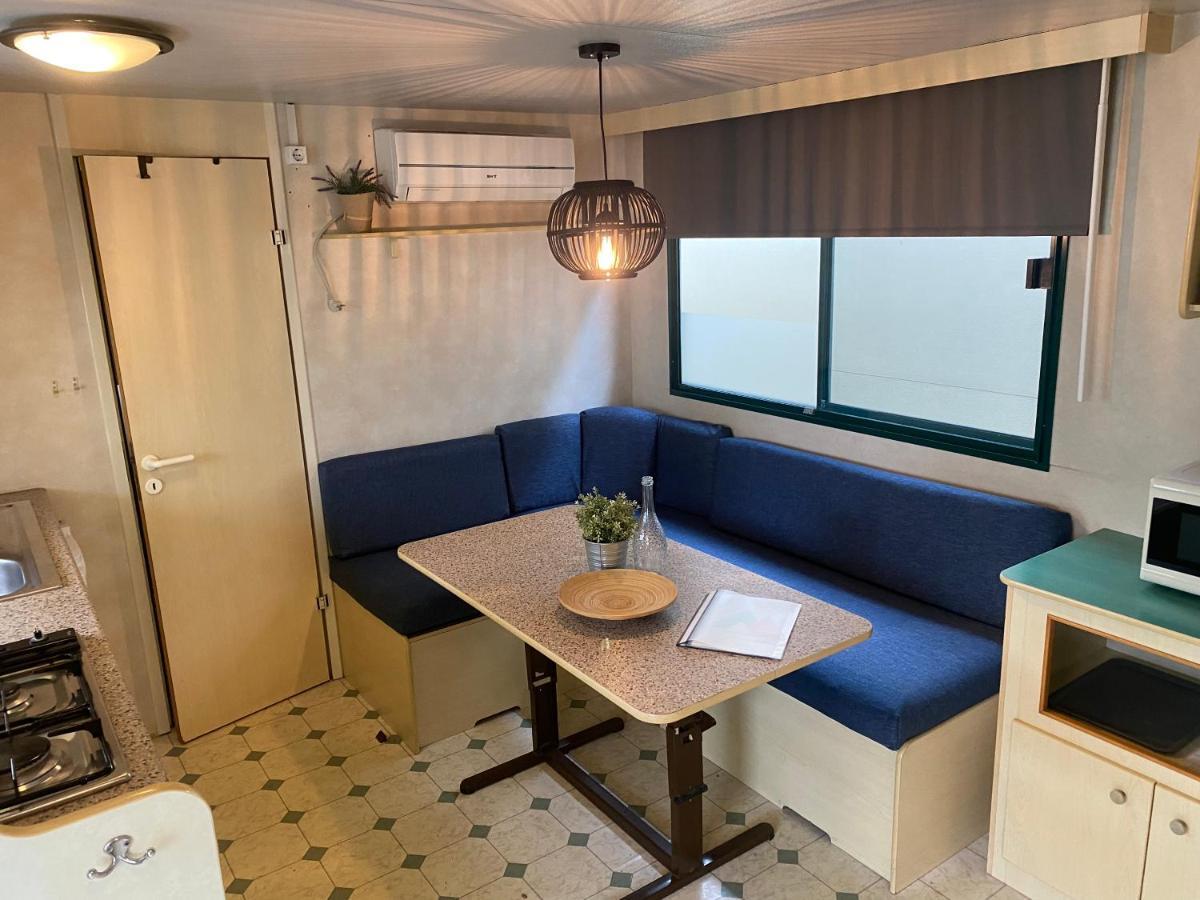 Comfortabele Familie Chalets Met Veranda Incl Airco Dichtbij Zee! Viareggio Exterior photo