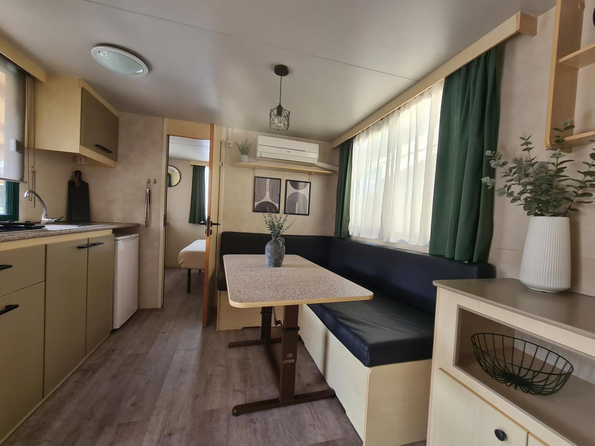 Comfortabele Familie Chalets Met Veranda Incl Airco Dichtbij Zee! Viareggio Exterior photo